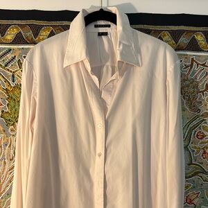 Theory Classic L/S Button-Down in barely pink (M)